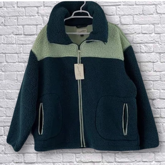 Universal Thread Women's Sherpa Anorak Jacket - Picture 2 of 4